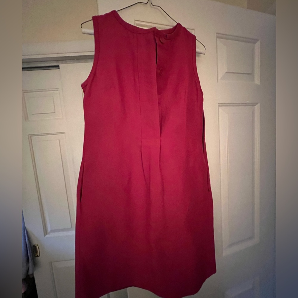 Talbots red/burgundy cotton/silk dress with hidden buttons, side zip, pockets.